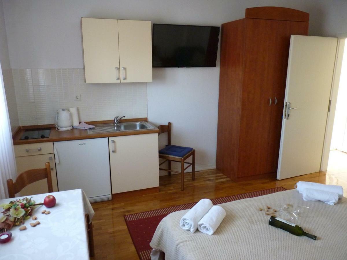 Apartments Bombonin マカルスカ エクステリア 写真